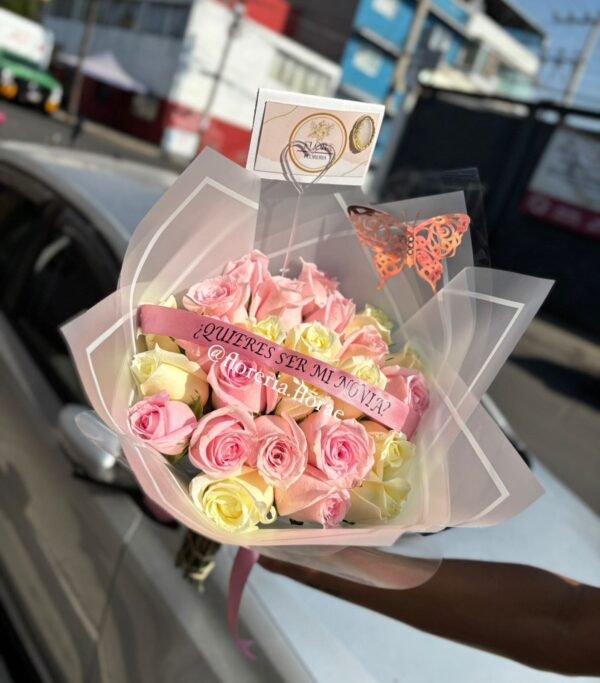 ramo quieres ser mi novia 24 rosas