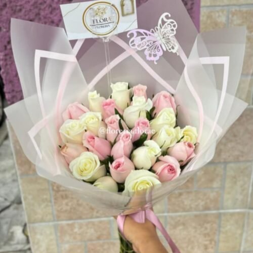 ramo 24 rosas combinadas rosas con blanco