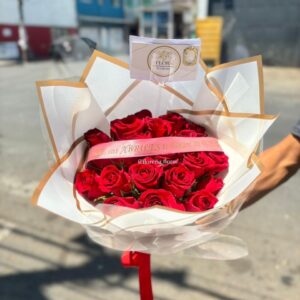 en todos los abriles te llevare 20 rosas ramo