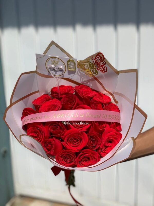 EN TODOS LOS ABRILES TE LLEVARE 20 ROSAS - Imagen 2
