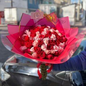 ramo 50 rosas combinadas rosas con rojo