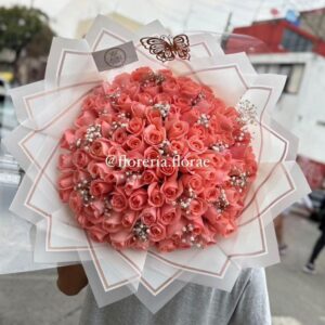 RAMO 100 ROSAS