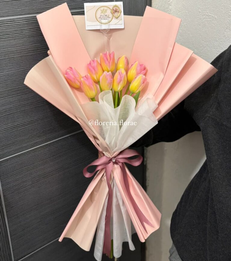 ramo de tulipanes