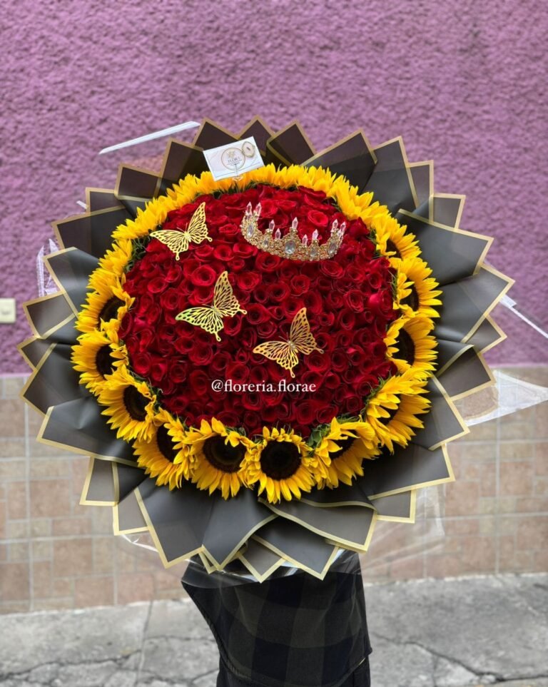 RAMO 200 ROSAS ROJAS CON GIRASOLES ALREDEDOR
