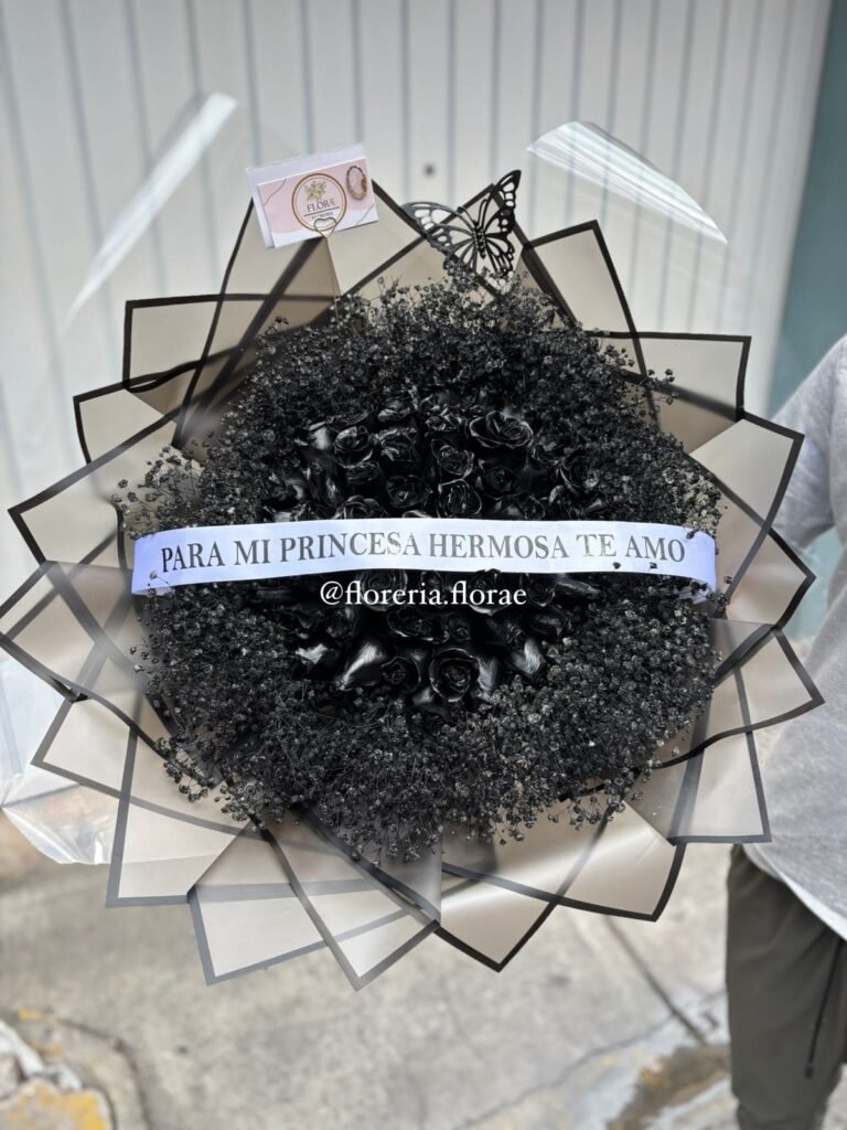 ramo 50 rosas negras pintadas