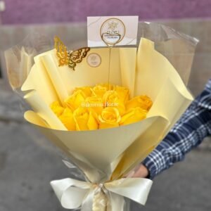 ramo 12 rosas amarillas