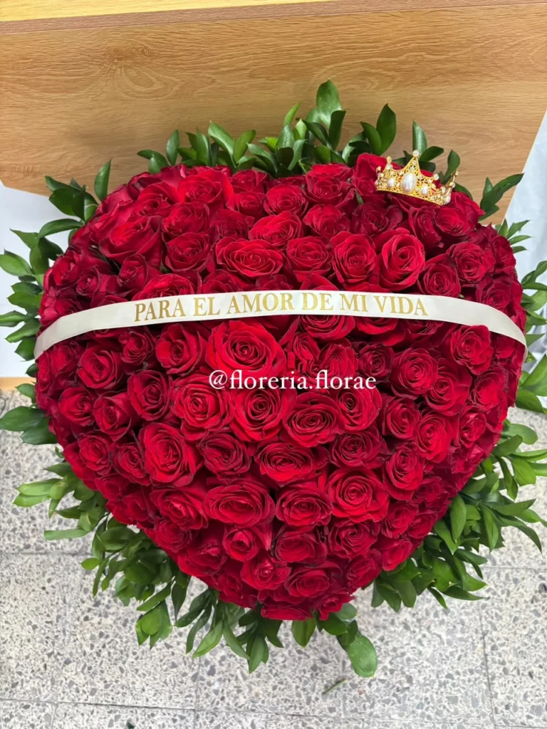 caja corazon en 3d rosas rojas enviar en cdmx